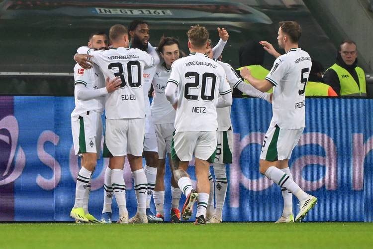 德甲焦点战：多特蒙德VS门兴格拉德巴赫——历史压制与战术博弈